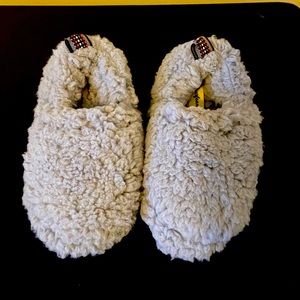 New Toddler Slippers Fuzzy Unisex Warm Cozy Dearform Grey Kids